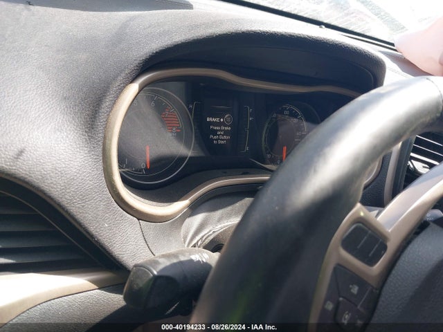 1C4PJMCS0HW588569 Jeep Cherokee Latitude 4x4