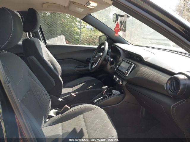 3N1CP5CU9JL526784 Nissan KICKS S