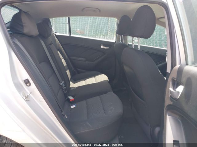 KNAFK5A83H5669218 KIA FORTE LX