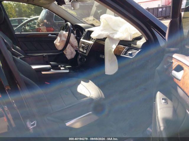 4JGDF7DE9FA593936 Mercedes-Benz Gl 550 4matic
