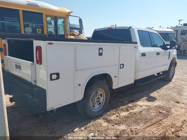 Ford F-250 Xlt 2018 1FT7W2B65JEC94462 Image 4