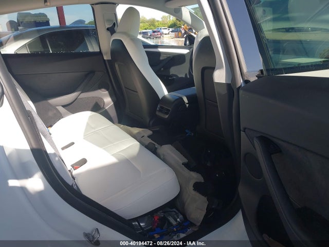2024 TESLA MODEL Y 7SAYGDED1RF094604 Photo 7