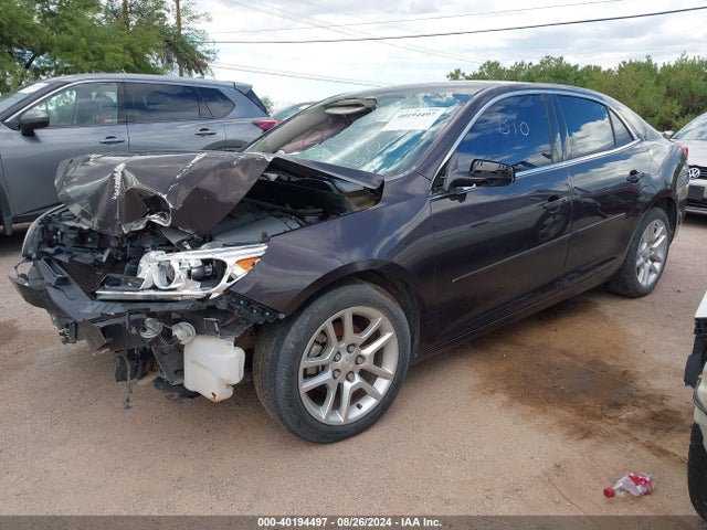 Chevrolet MALIBU 1LT 2015 1G11C5SL1FF137561 Image 2