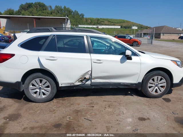 Subaru Outback 2.5i Premium 2015 4S4BSBCC6F3262130 Image 13