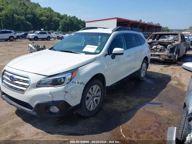 Subaru Outback 2.5i Premium 2015 4S4BSBCC6F3262130 Image 2