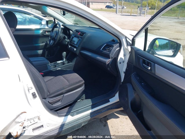 Subaru Outback 2.5i Premium 2015 4S4BSBCC6F3262130 Image 5