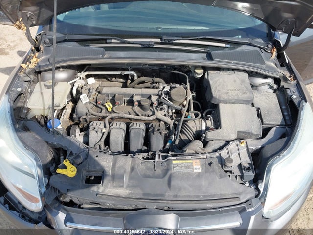 Ford FOCUS SE 2014 1FADP3F25EL216784 Image 10
