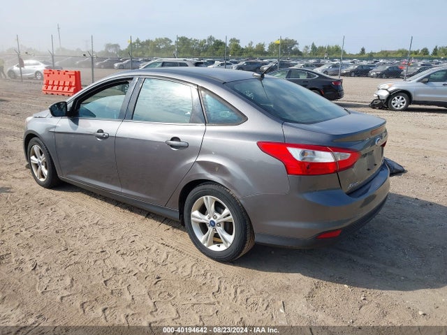 Ford FOCUS SE 2014 1FADP3F25EL216784 Image 3