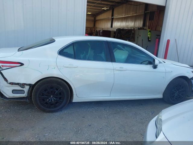 4T1B31HK9JU500322 Toyota Camry Hybrid Le