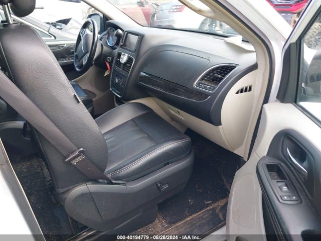 2C4RC1CG4FR697197 Chrysler Town & Country Touring-l