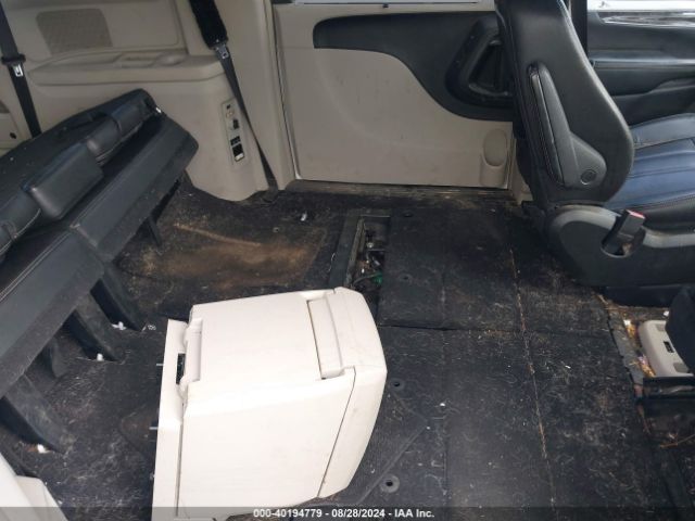 2C4RC1CG4FR697197 Chrysler Town & Country Touring-l