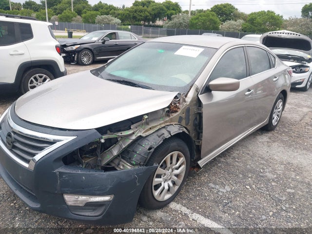 Nissan Altima 2.5 S 2015 1N4AL3AP3FN911935 Image 6