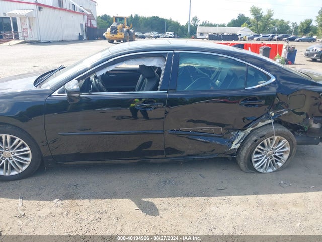 JTHBK1GGXF2171295 Lexus ES 350