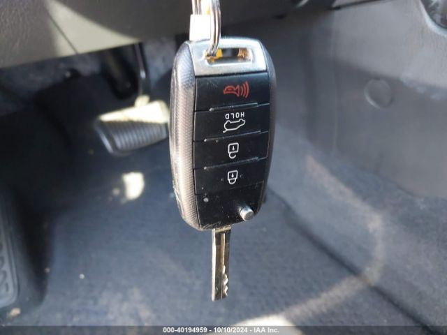 5XYKT4A68FG595418 KIA SORENTO LX