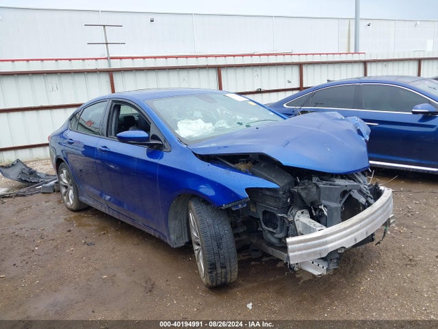 Chrysler 200 S 2015 1C3CCCBG0FN613672 Image 1