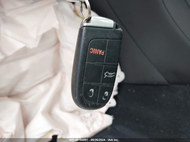Chrysler 200 S 2015 1C3CCCBG0FN613672 Image 11