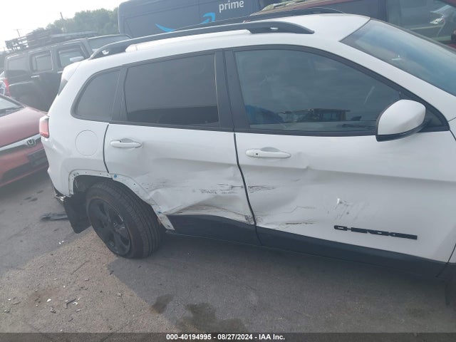 1C4PJMLB1KD490010 Jeep Cherokee Altitude 4x4