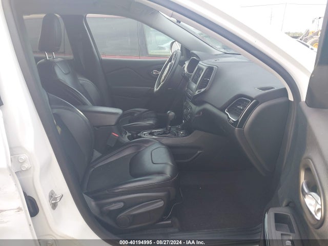1C4PJMLB1KD490010 Jeep Cherokee Altitude 4x4