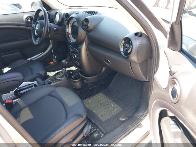 2013 MINI COUNTRYMAN WMWZC3C59DWP23627 Photo 4