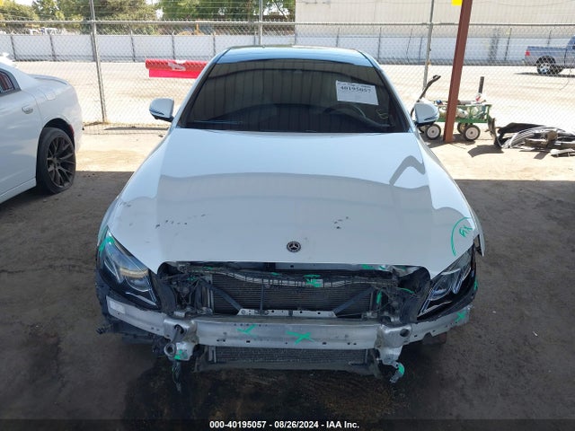 WDDZF4KB9KA576877 Mercedes-Benz E 300 4matic