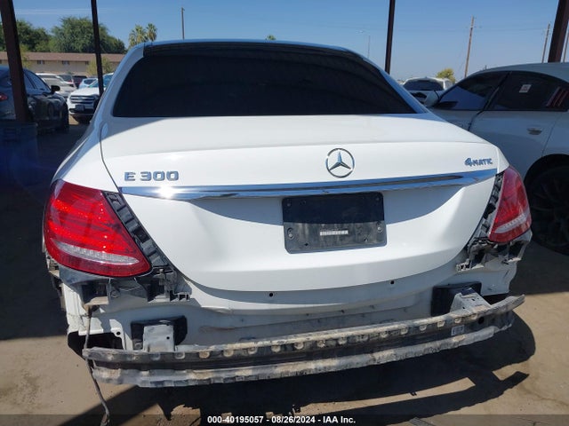 WDDZF4KB9KA576877 Mercedes-Benz E 300 4matic