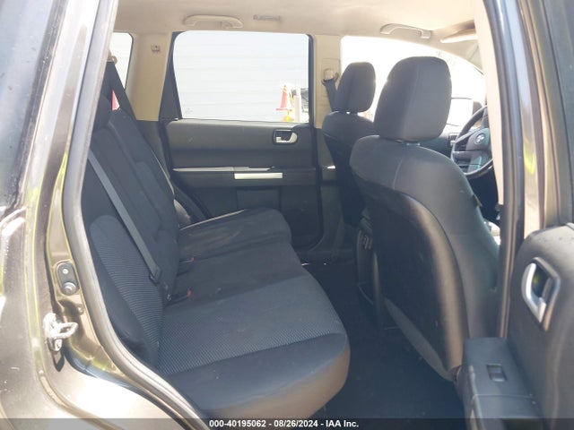 2011 MITSUBISHI ENDEAVOR 4A4JN2AS9BE035958 Photo 7
