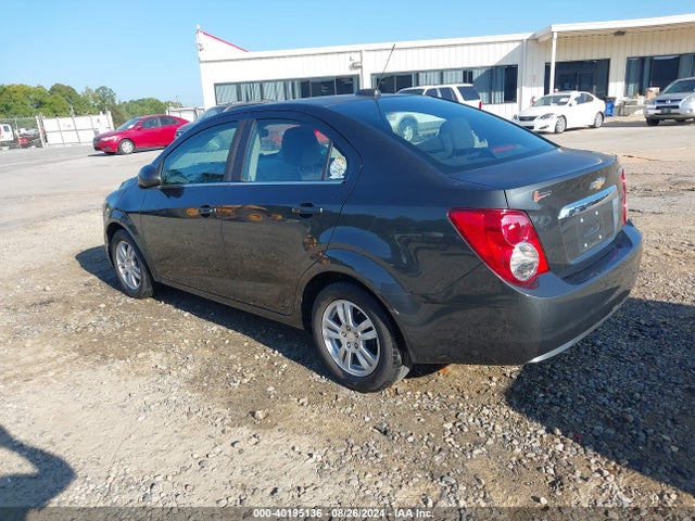 Chevrolet Sonic Lt Auto 2015 1G1JC5SH6F4186147 Image 3