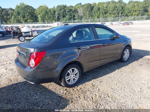 Chevrolet Sonic Lt Auto 2015 1G1JC5SH6F4186147 Image 4