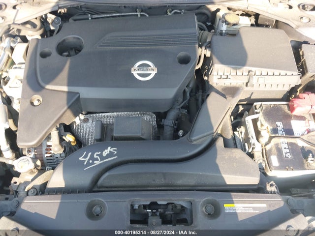 Nissan Altima 2.5 S 2015 1N4AL3AP1FC167084 Image 10