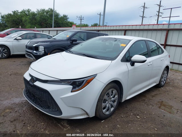 Toyota COROLLA LE 2021 5YFEPMAE3MP257894 Image 2