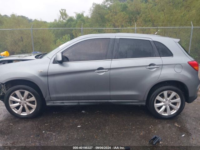 4A4AP4AU2EE015496 Mitsubishi Outlander Sport Se