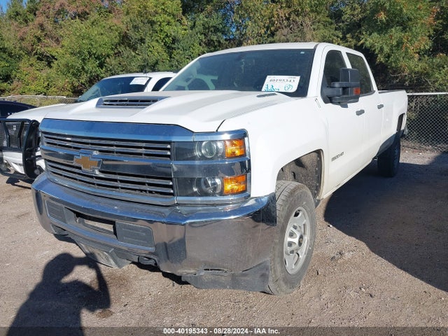 Chevrolet Silverado 2500hd Wt 2018 1GC1CUEY1JF205388 Image 2