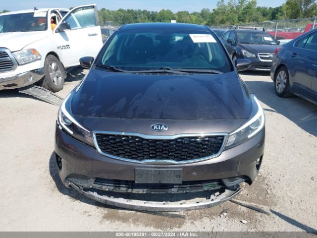 3KPFK4A70JE187594 KIA FORTE LX