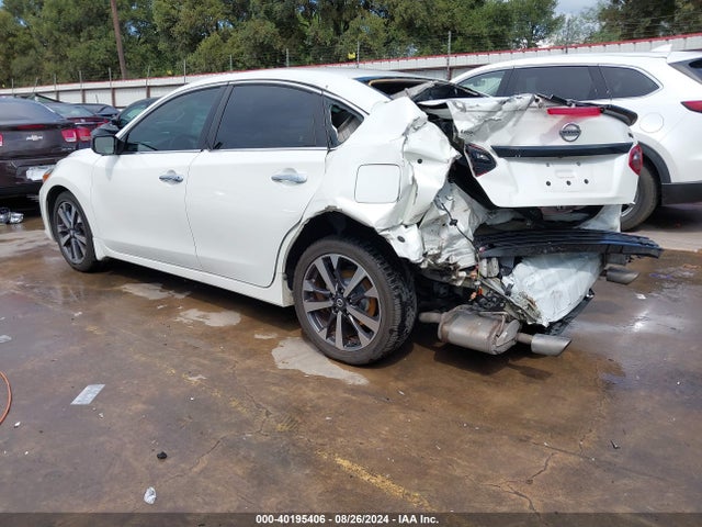 Nissan Altima 2.5 Sr 2017 1N4AL3AP0HC200014 Image 3