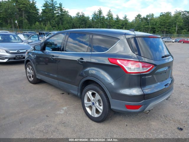 1FMCU9G9XGUB50450 Ford ESCAPE SE