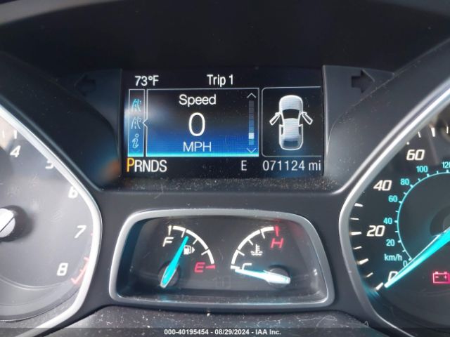 1FMCU9G9XGUB50450 Ford ESCAPE SE