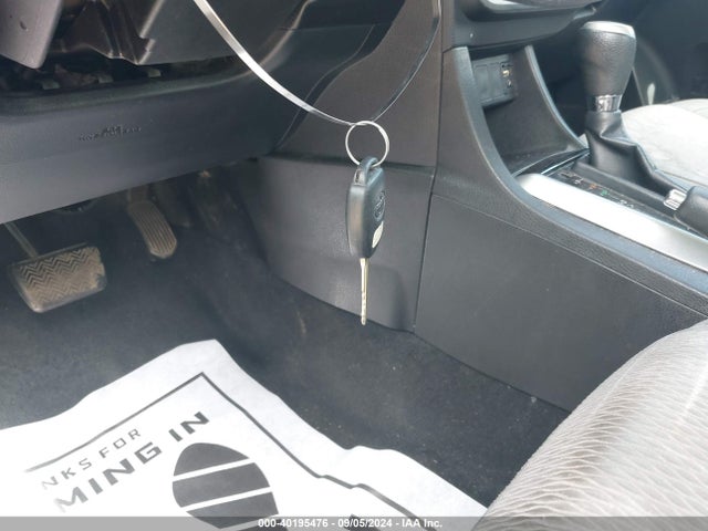 Toyota COROLLA LE 2015 5YFBURHE3FP280075 Image 11