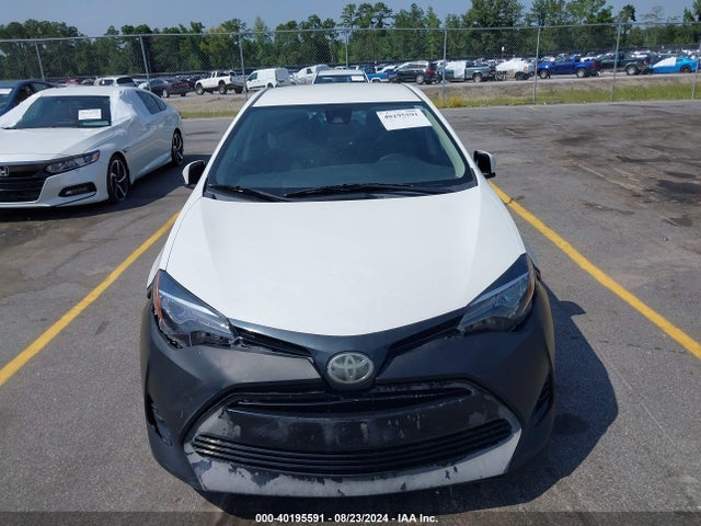 Toyota COROLLA L 2018 5YFBURHEXJP837184 Image 12