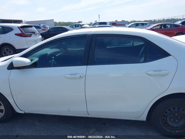 Toyota COROLLA L 2018 5YFBURHEXJP837184 Image 14