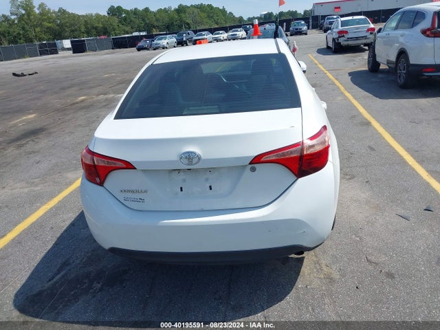 Toyota COROLLA L 2018 5YFBURHEXJP837184 Image 16