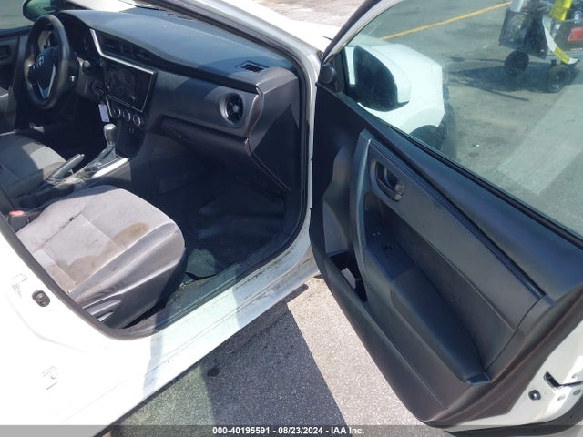Toyota COROLLA L 2018 5YFBURHEXJP837184 Image 5