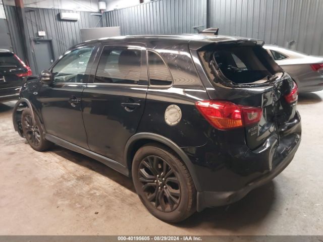 JA4AR3AUXHZ068725 Mitsubishi Outlander Sport 2.0 Le