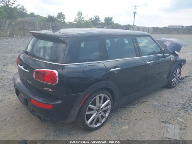 2019 MINI CLUBMAN WMWLV9C5XK2H66660 Photo 3