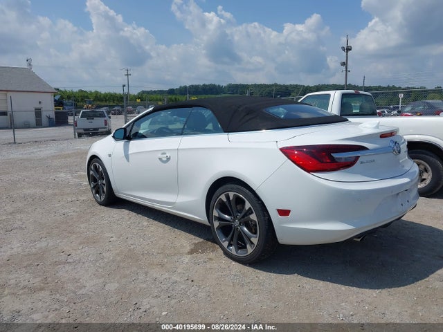 W04WH3N58JG043786 Buick Cascada Premium