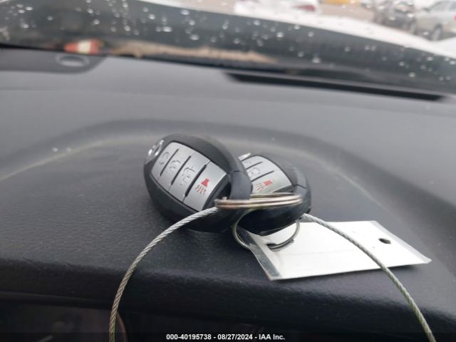 JN1BJ1CR7HW124476 Nissan Rogue Sport Sv