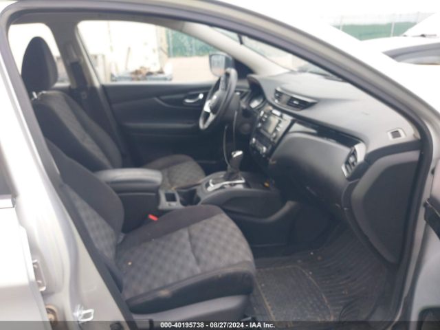 JN1BJ1CR7HW124476 Nissan Rogue Sport Sv