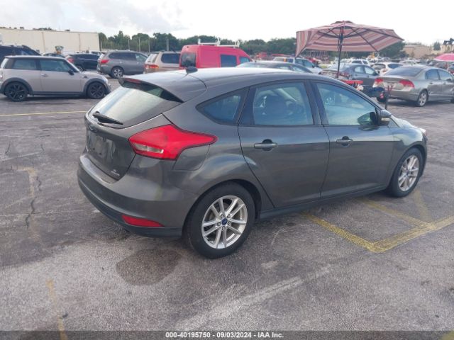 1FADP3K24FL301333 Ford FOCUS SE