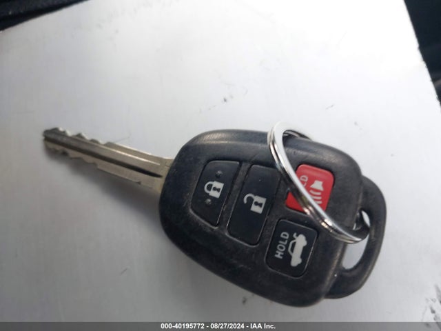 Toyota Corolla S Plus 2015 2T1BURHE6FC428218 Image 11