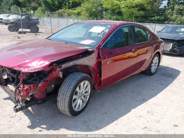 Toyota CAMRY LE 2020 4T1C11AK1LU368485 Image 2