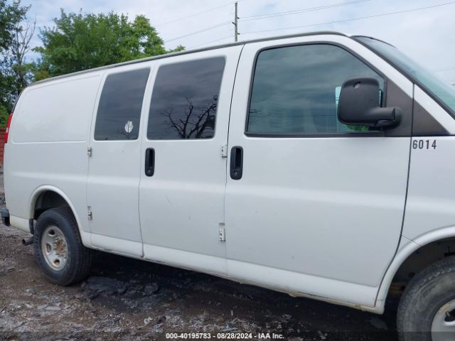 1GCWGAFP8J1286014 Chevrolet Express 2500 Work Van